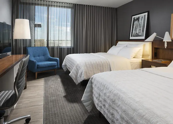 Le Meridien Chicago - Oakbrook Center Hotel 4*