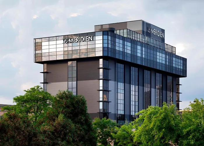 Le Meridien Chicago - Oakbrook Center Hotel